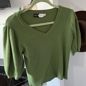 Piper and Scoot Exclusive: Green size: M